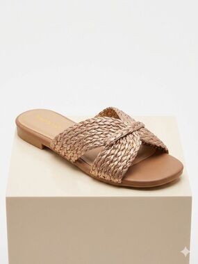 BAMBOO Braided Slide Mule in Natural Tan
